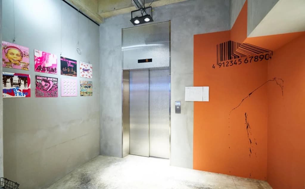 Catalyst Art Hotel - photo 9