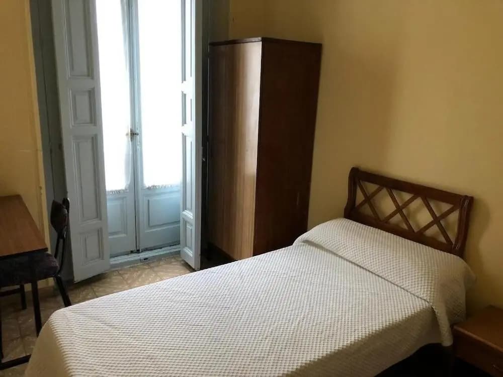 Hostal Yolanda - photo 15
