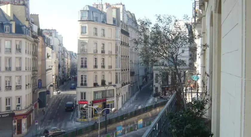 Parisian Home - Saint Martin 47 République - photo 1
