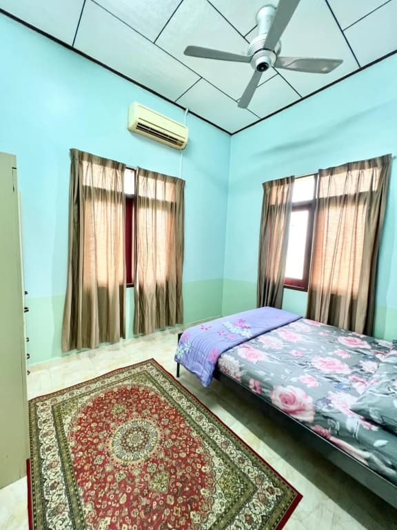 Teratai Homestay Batu Buruk - photo 19
