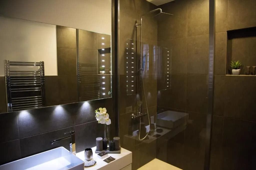H-Aviva Giubbonari Apartment - photo 8