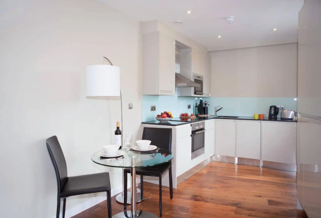 Victoria One Apartment - photo 12