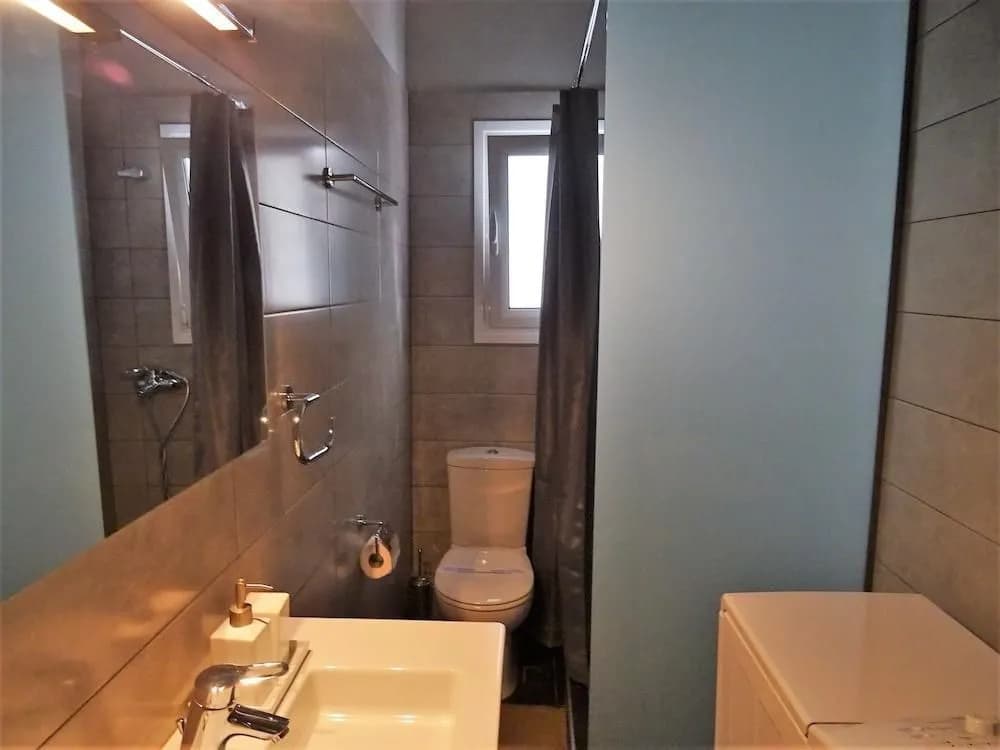 Chic Central Apt In Evangelismos Metro - photo 7