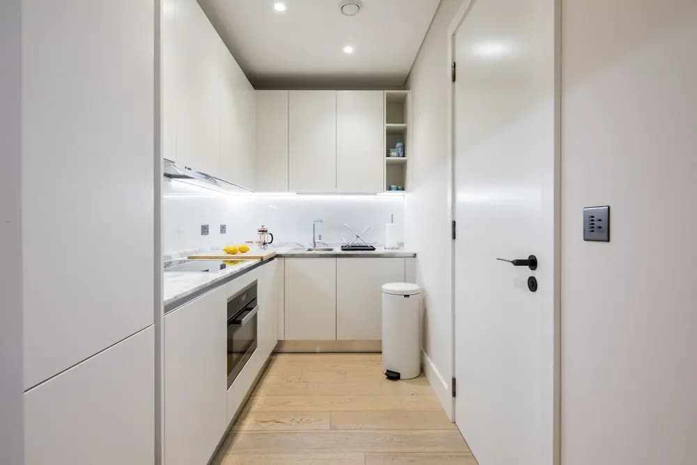 VI Castle Lane - photo 17