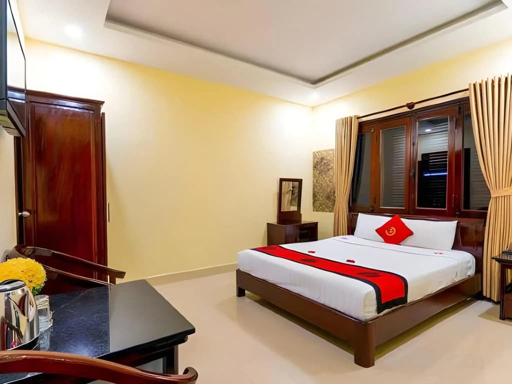 Golden River Hotel - photo 3