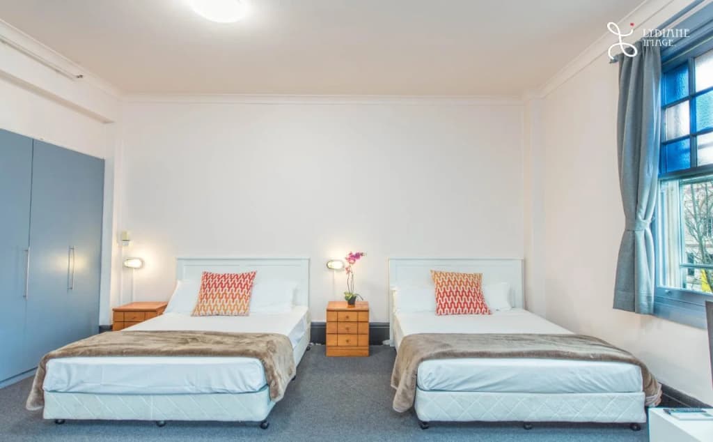 Sydney Wattle Hotel - photo 6