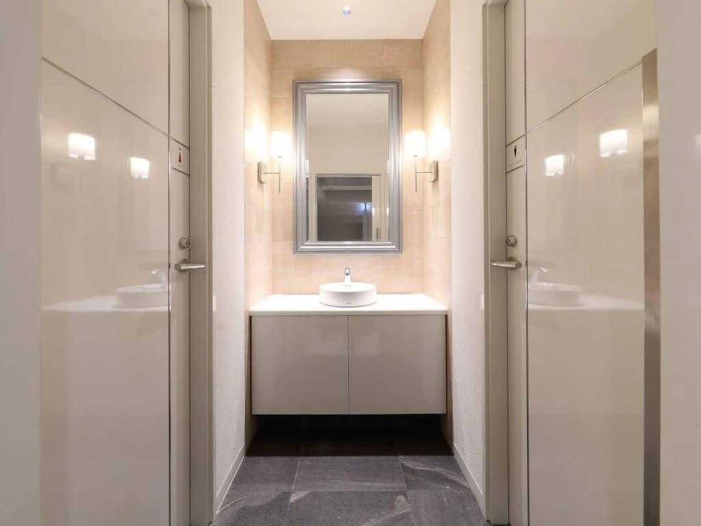 Hotel Sakura Suite Osaka - photo 9