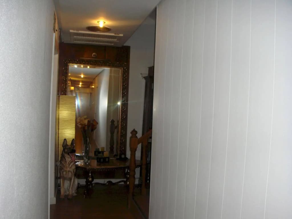 Hostal Riesco Puerta Del Sol - photo 11