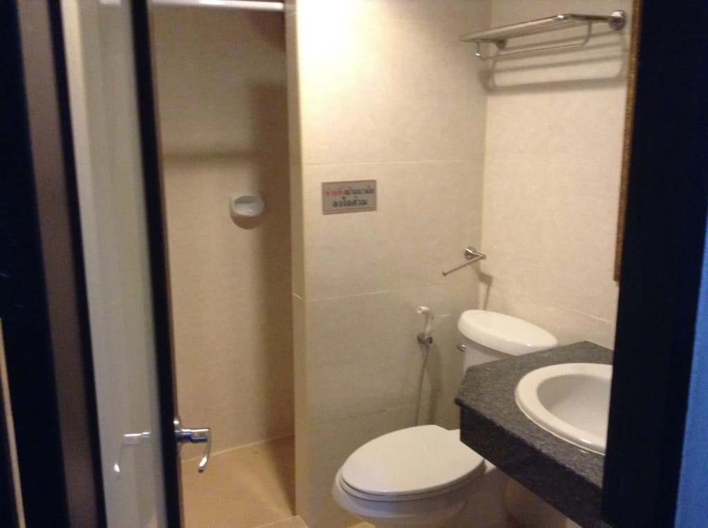 Jomtien Cozy Inn - photo 8