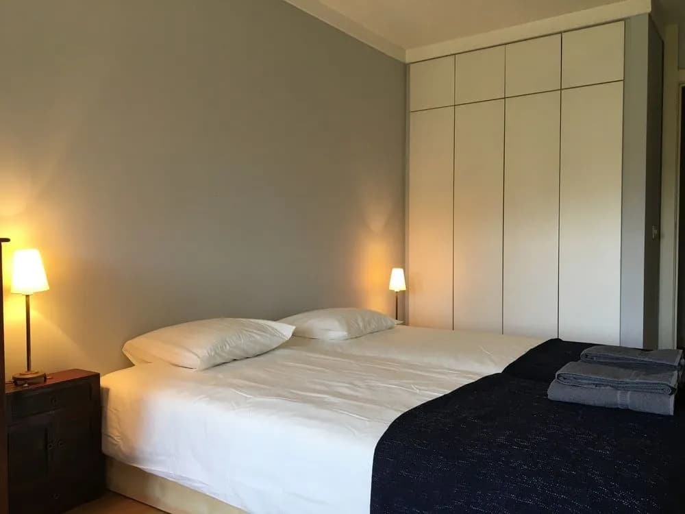 Lisbon Luxe Spacious Flat - photo 6
