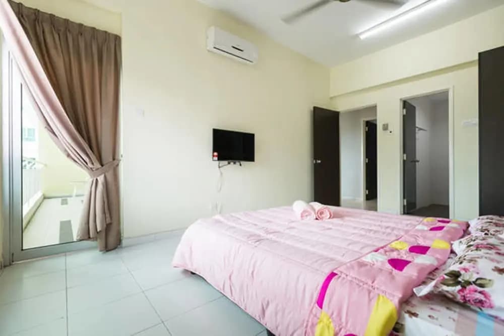 Sky Holiday Home - Golf View - photo 6