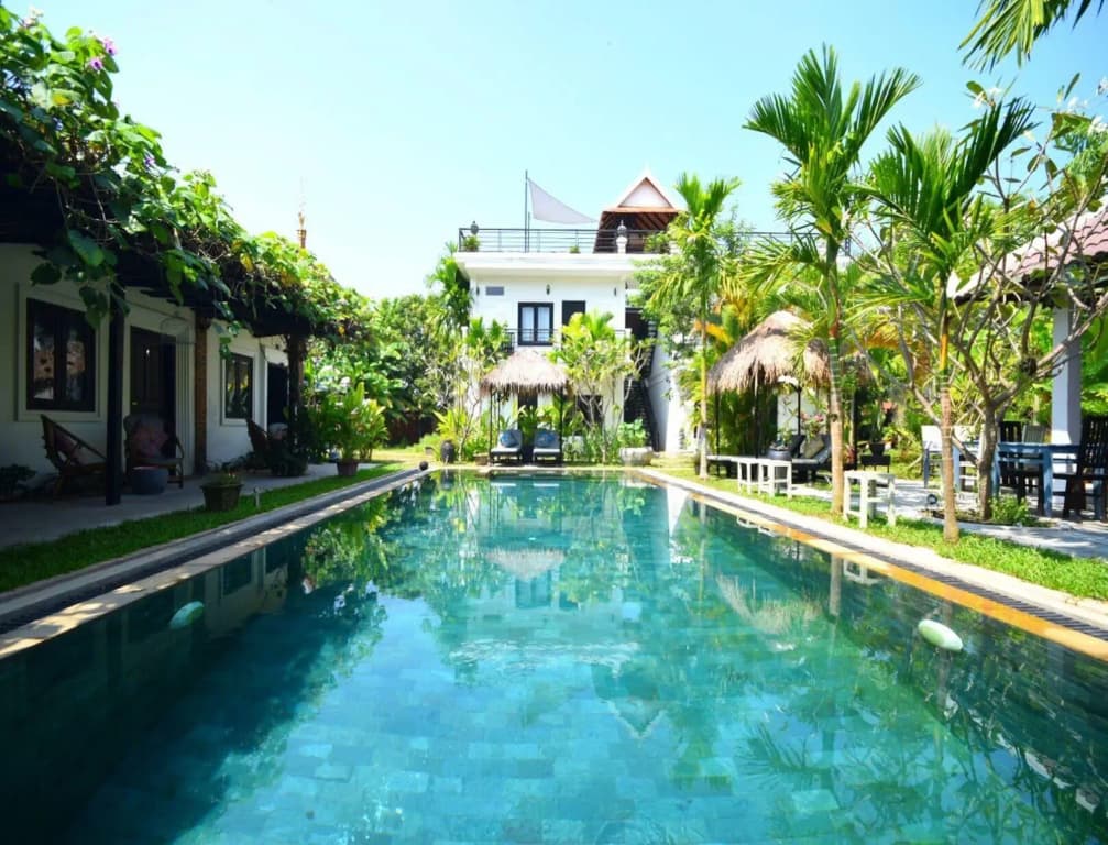 The Botanic Villa and Restaurant - photo 13