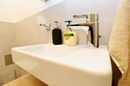 Central STUDIO WORK and TRAVEL - photo 8