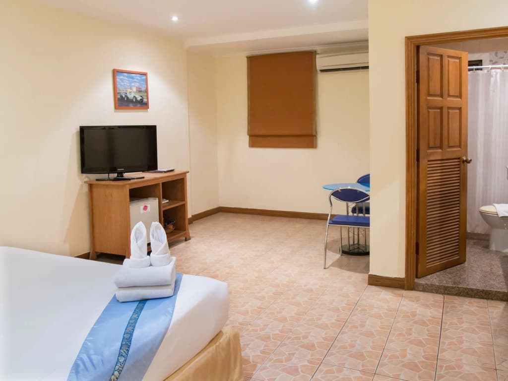 Secrets Hotel - photo 3