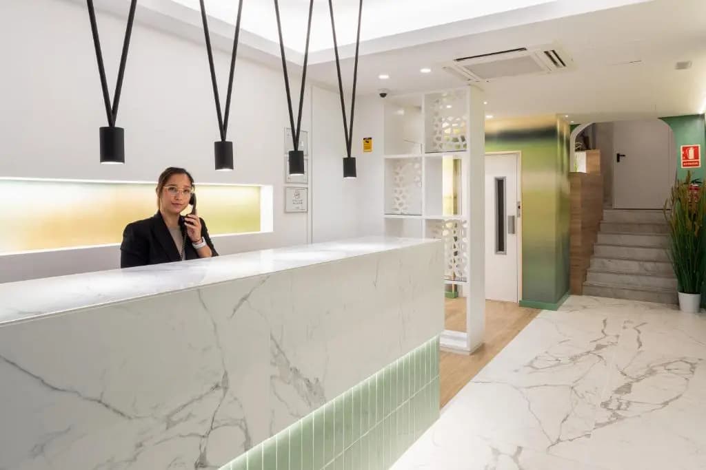 Hotel Catalunya - photo 16