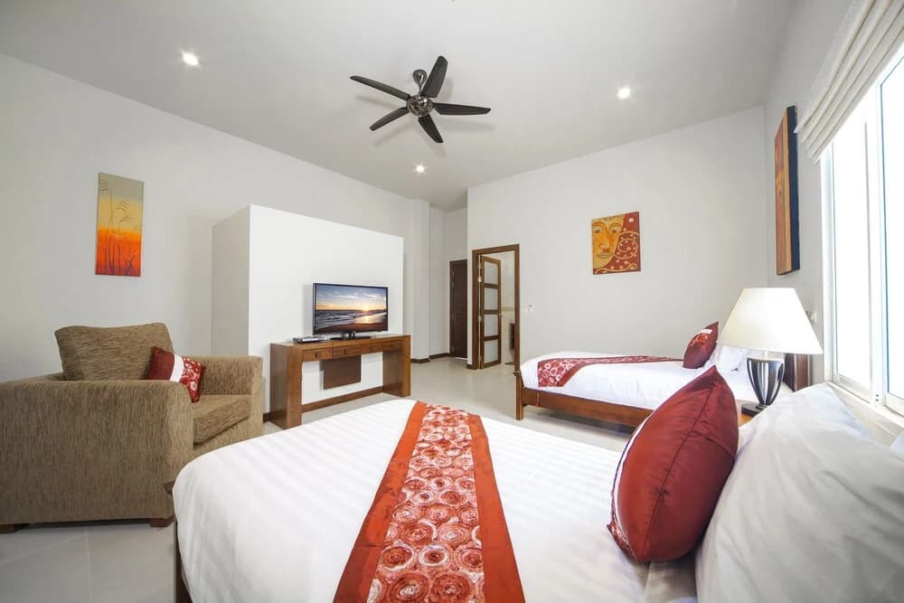 View Peche Villa 8 Bed 180 Degree Views across the Andaman Sea - photo 2