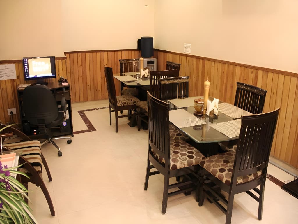 Wood Castle Hotel - photo 14