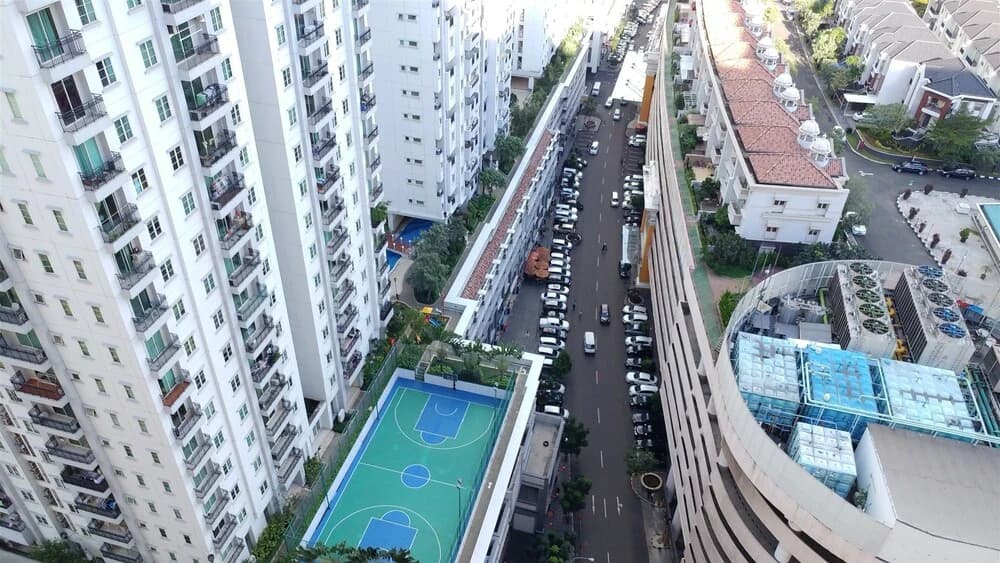Penthouse Level Apartment At Mall Of Indonesia (MOI) Gading - photo 11