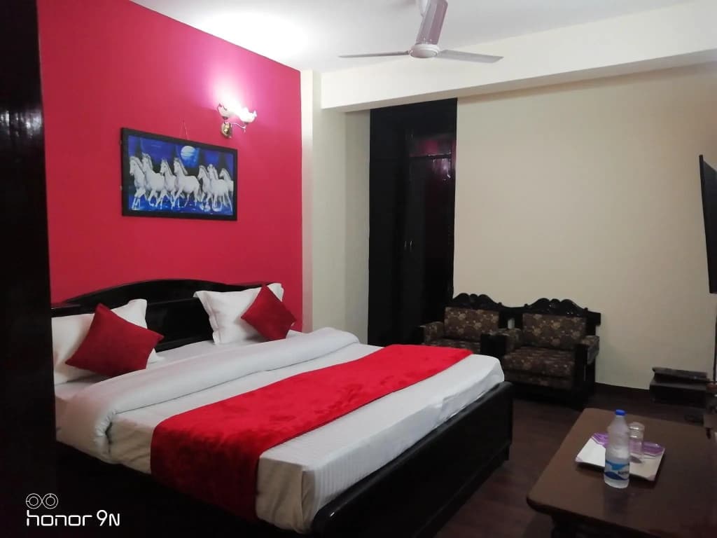 Manraj Guest House - photo 3