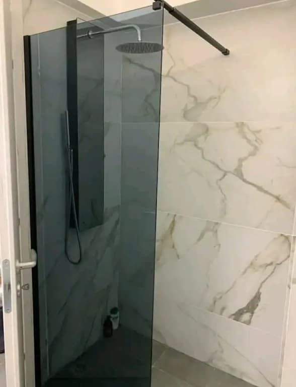 Urban Hermes Apartment - photo 8