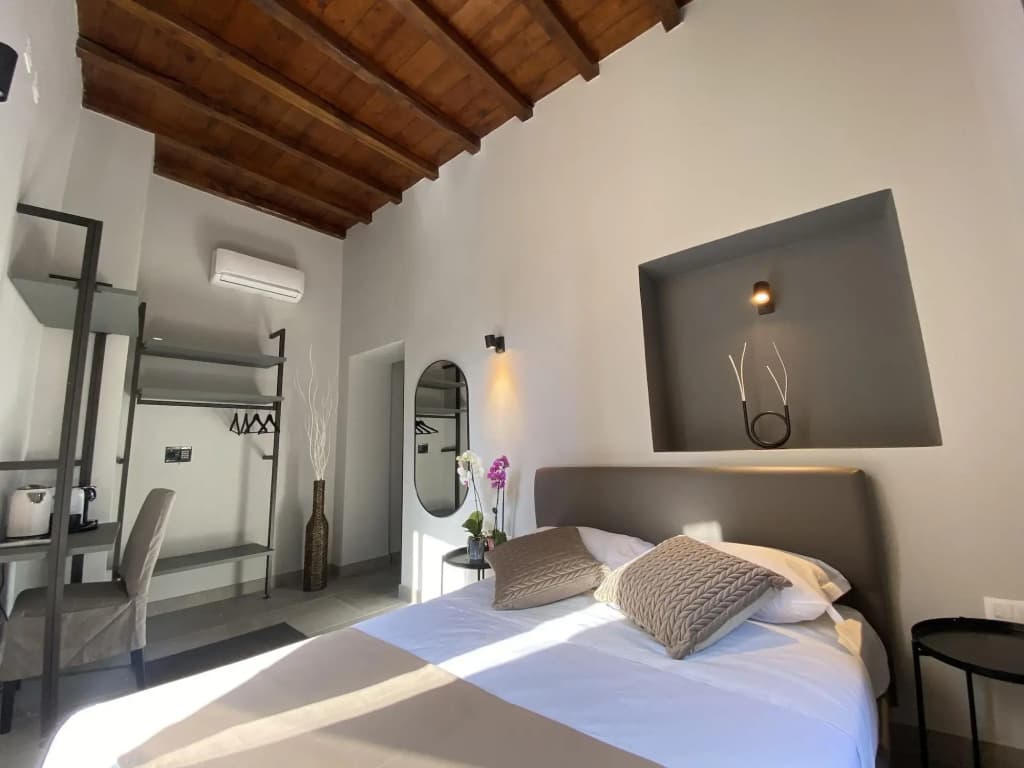 Soha Piazza di Spagna Boutique - photo 18
