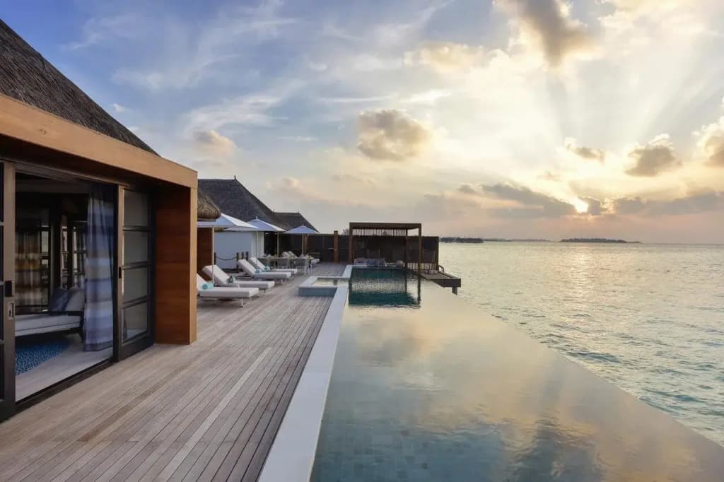 Four Seasons Resort Maldives at Kuda Huraa - photo 25