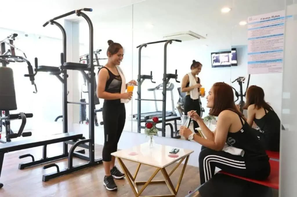 Crystal Suites Suvarnabhumi Airport - photo 23