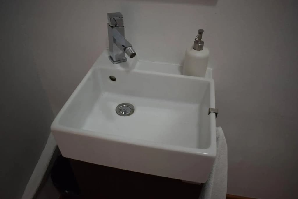Hostal MiMi Las Ramblas - photo 7
