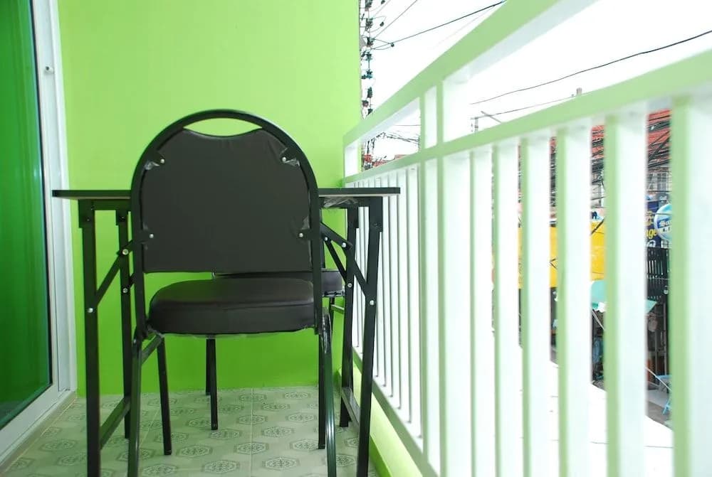 P & J Guesthouse - photo 11