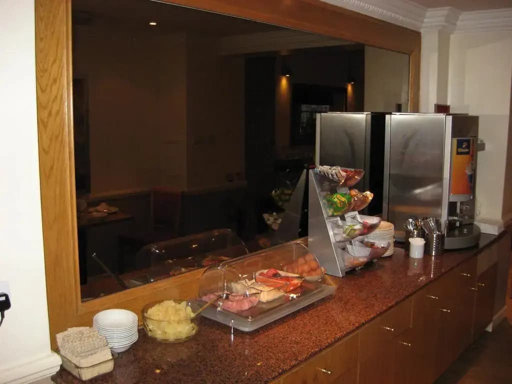 Americana Hotel - photo 14