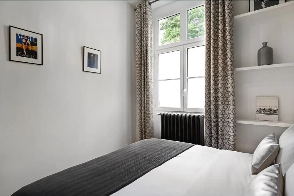 Saint Germain Bon March Chic Three Bedroom - photo 7
