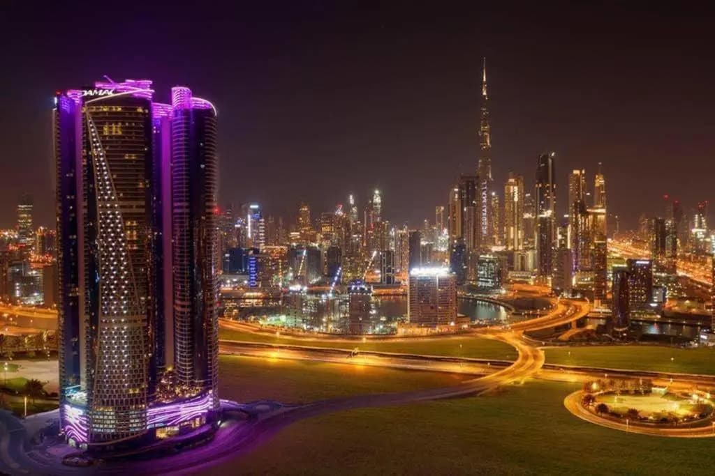 Keysplease 5* 2 B/R Apt, Damac Paramount Residence - photo 13