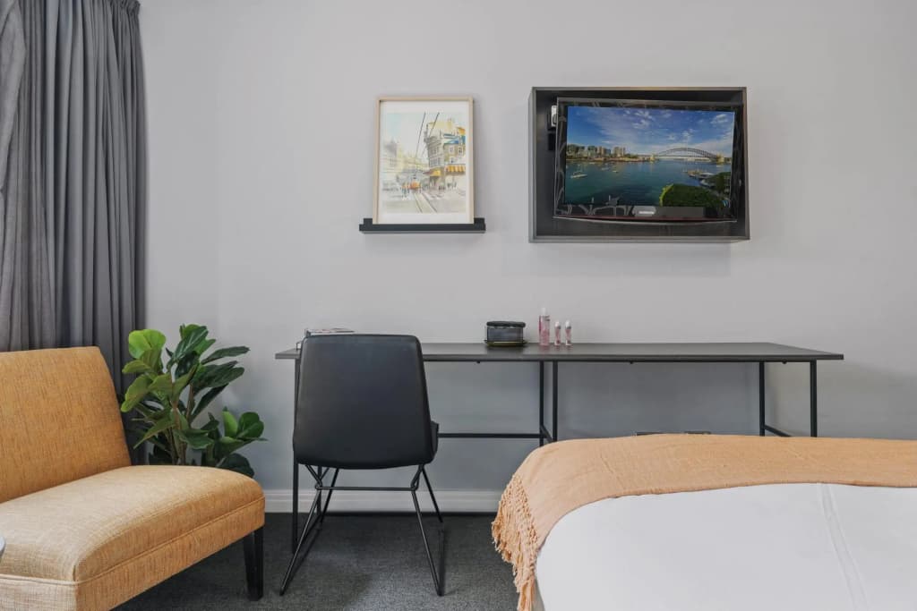 Convenient City Abode - photo 5