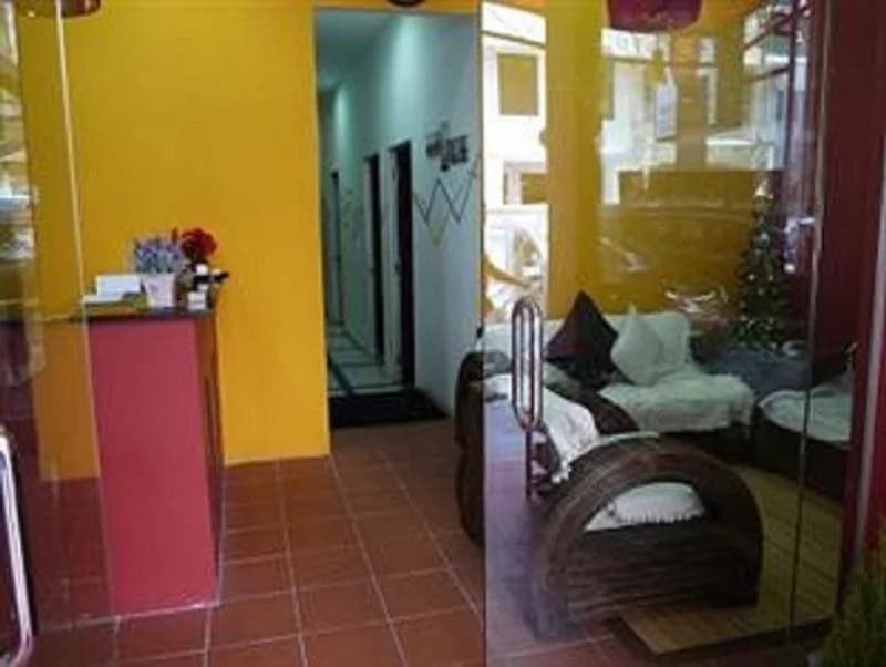 Funky Town Guesthouse - photo 9