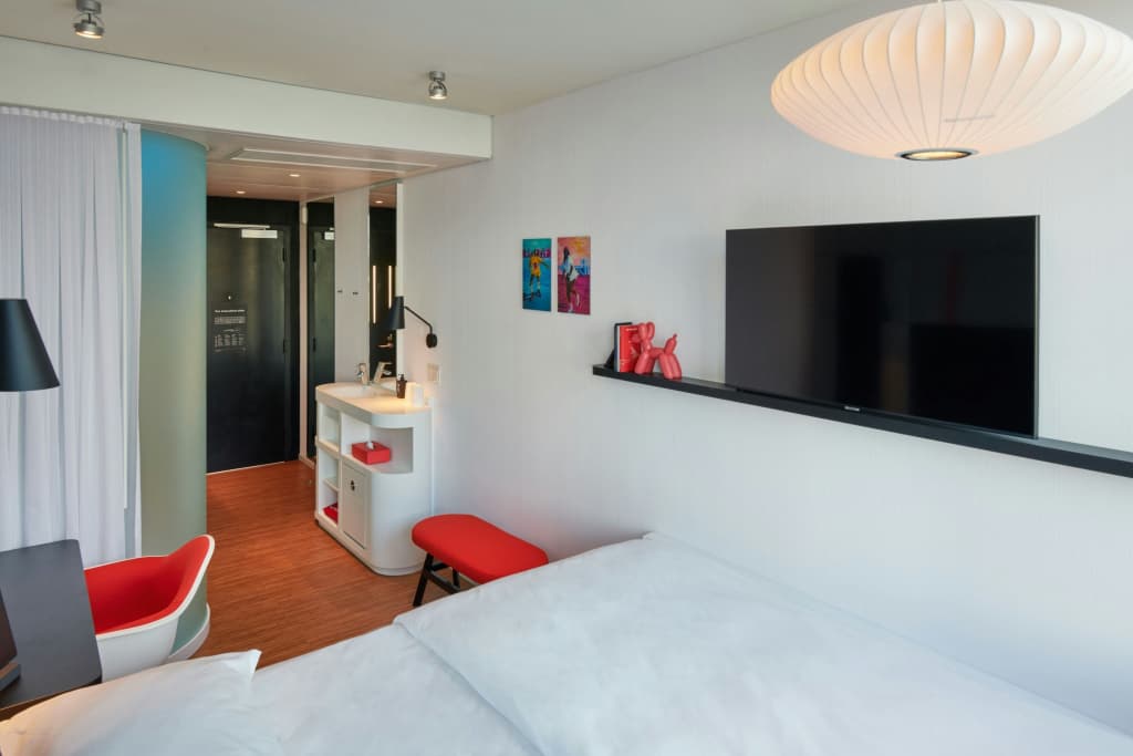 citizenM Miami Worldcenter - photo 4