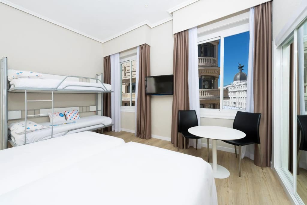 Hotel Madrid Gran Via 25 Affiliated by Meliá - photo 44