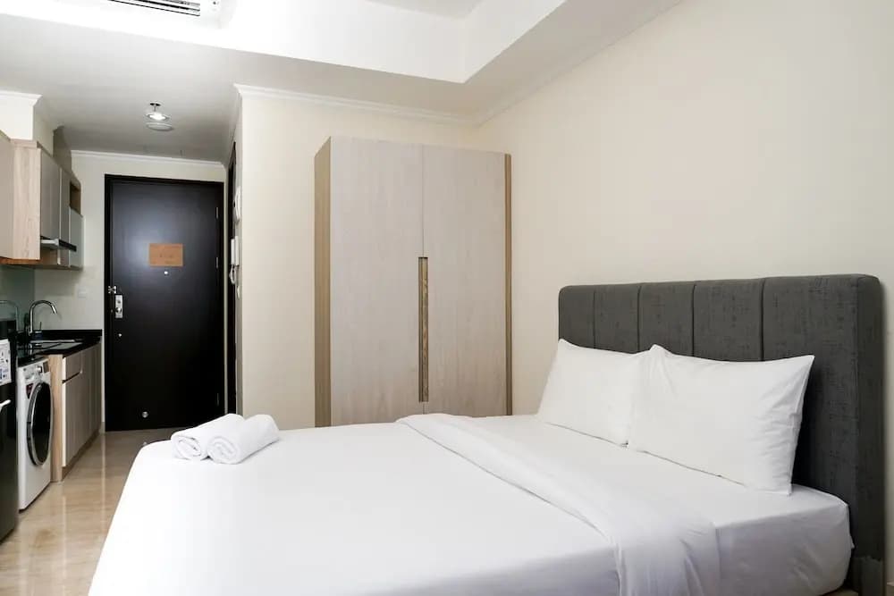 Trendy Studio at Menteng Park Apartment - photo 3