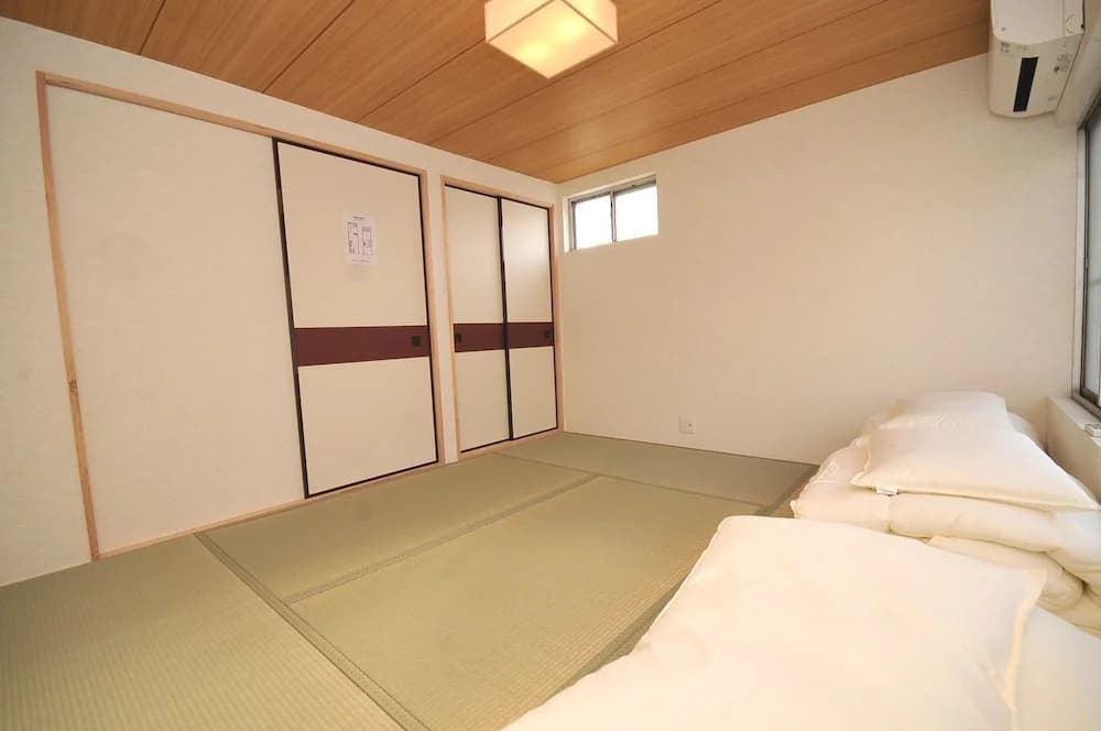 Condominium House in Osaka Shin-Fukae - photo 3