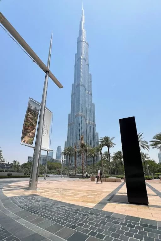Luxury 2BR - partial Burj Khalifa view - photo 11