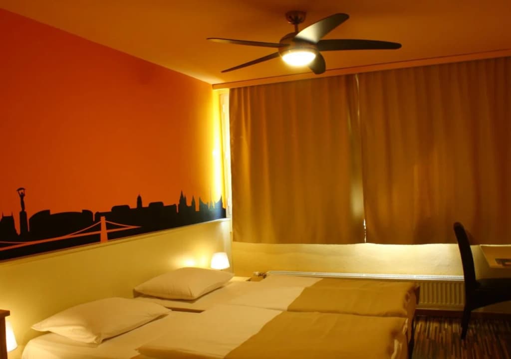 City Budget Hotel - photo 1