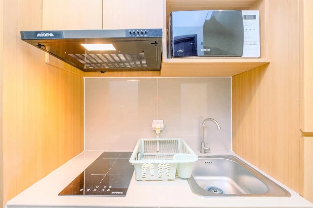 Nice And Comfortable Studio Vasaka Solterra Apartment - photo 9