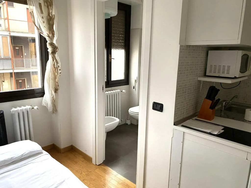 Comfy Studio Near The Central Station - photo 1