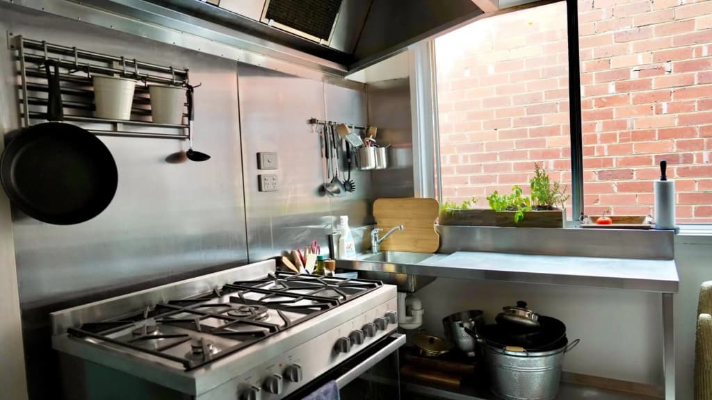 Your home on Smith St Collingwood (With Parking) - photo 12