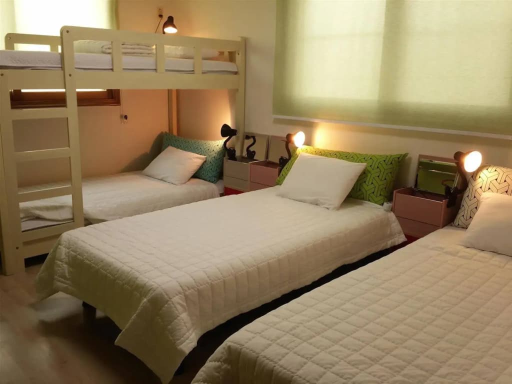 Hola Seoul Guesthouse - photo 2