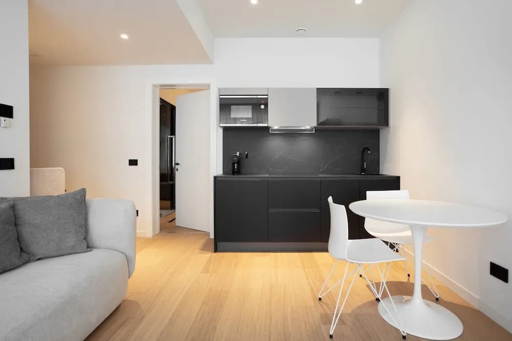 Sant'Ambrogio Apartments - photo 3