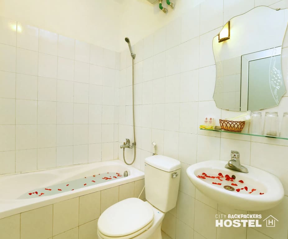 Hanoi City Backpackers Hostel - photo 9