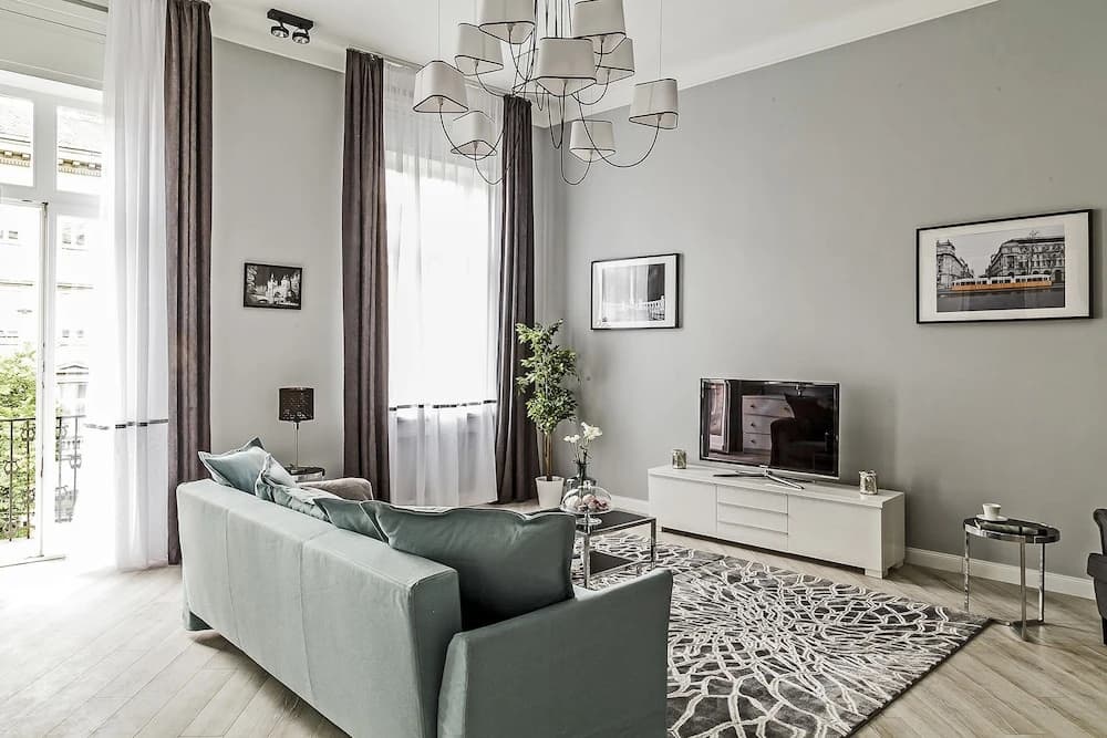 Luxury Central Budapest Home - photo 5