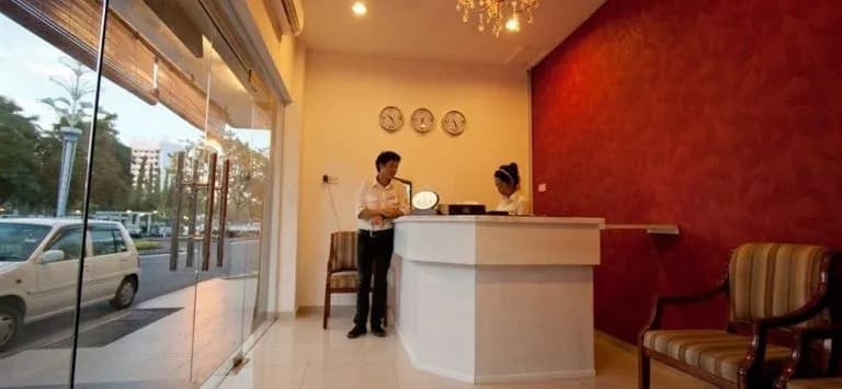 Grand M Hotel - photo 12