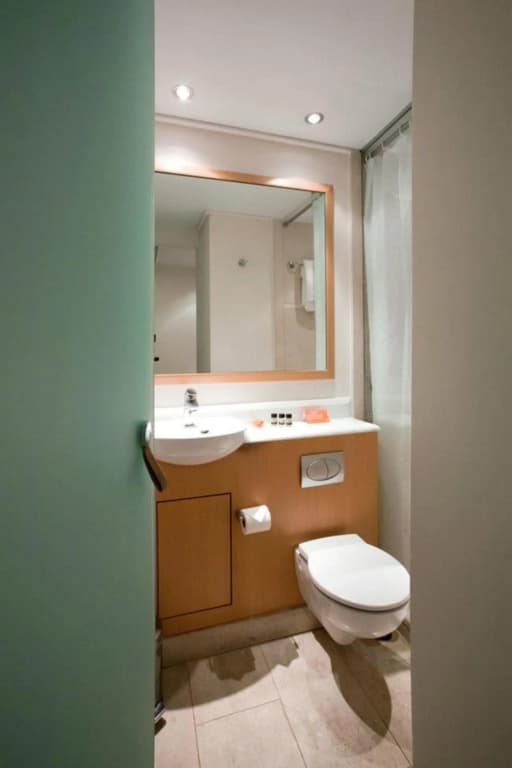 Central Athens Hotel - photo 10