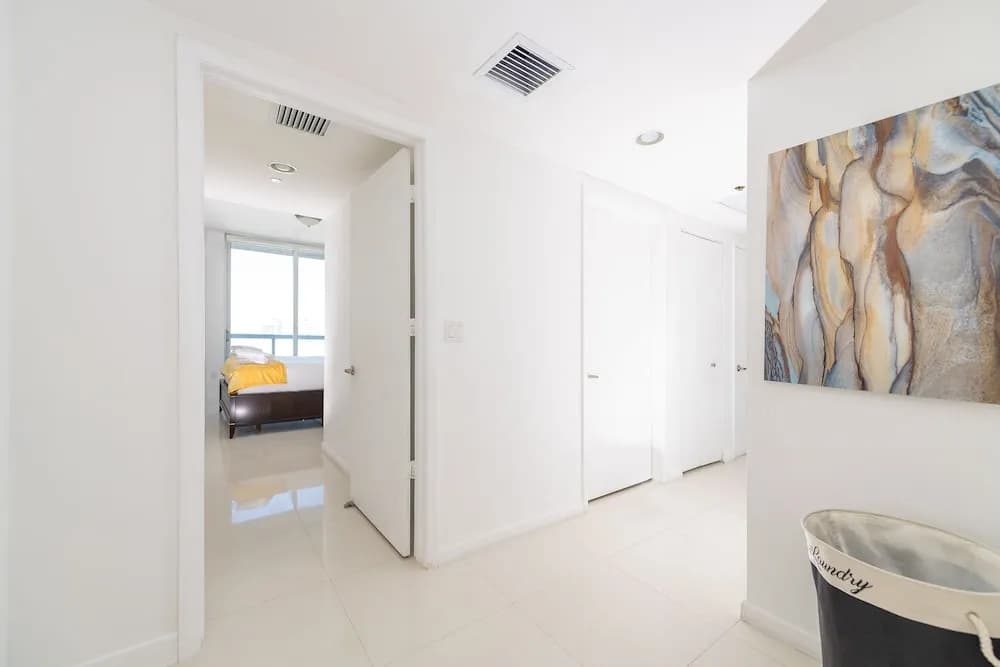 Iconbrickell 4704 - photo 11